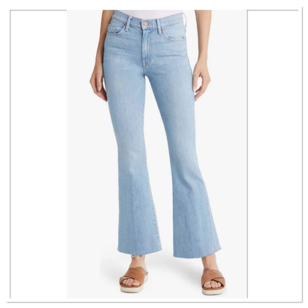 MOTHER Jeans The Weekender Fray Flare Leg Mentally Elsewhere Light Blue Size 33